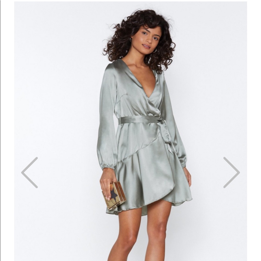 Nasty Gal Let it slink In mini wrap dress sz 2